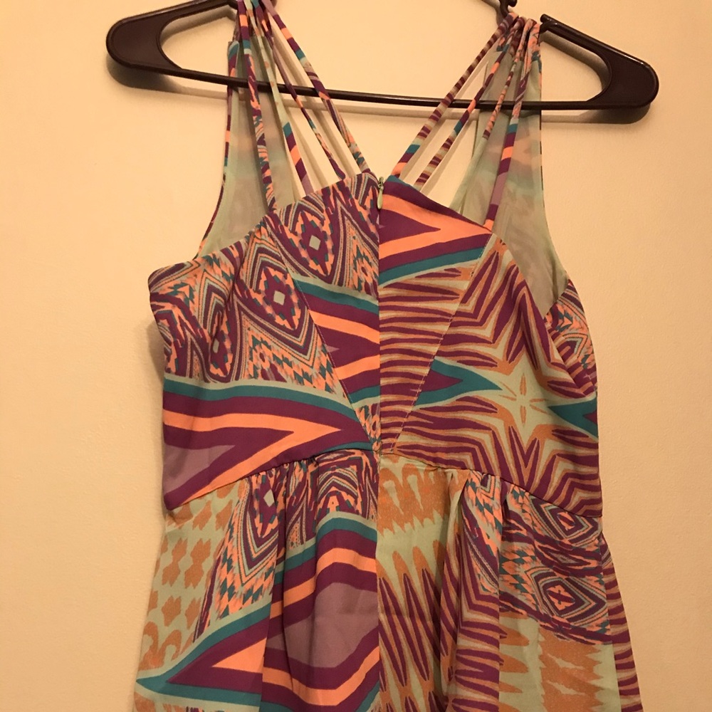 Funky pattern top - Picture 2 of 7